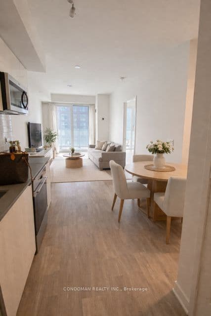 100 Dalhousie Street Unit 2408, Toronto C08