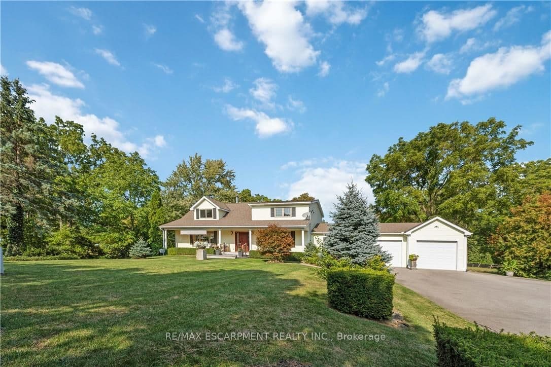 493 Ridge Road E, Grimsby