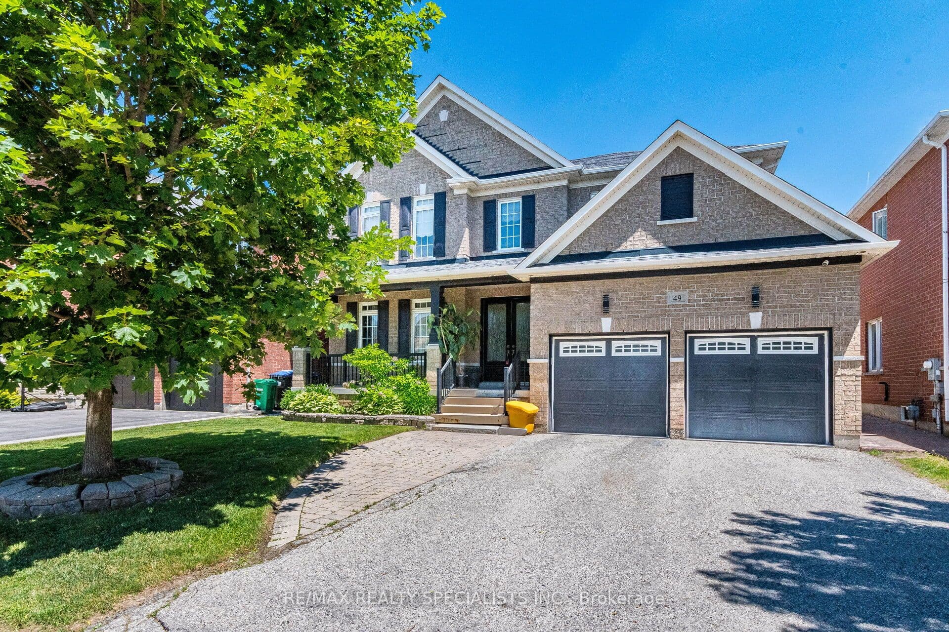 49 Maisonneuve Boulevard, Brampton