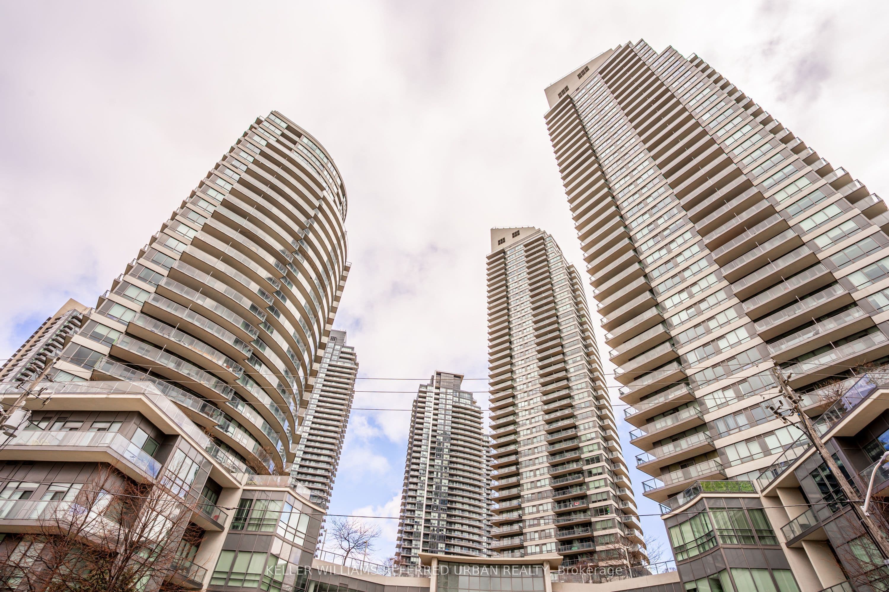15 Legion Road Unit 1002, Toronto W06