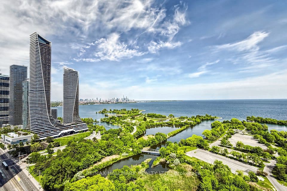 2240 Lake Shore Boulevard W Unit 2907, Toronto W06