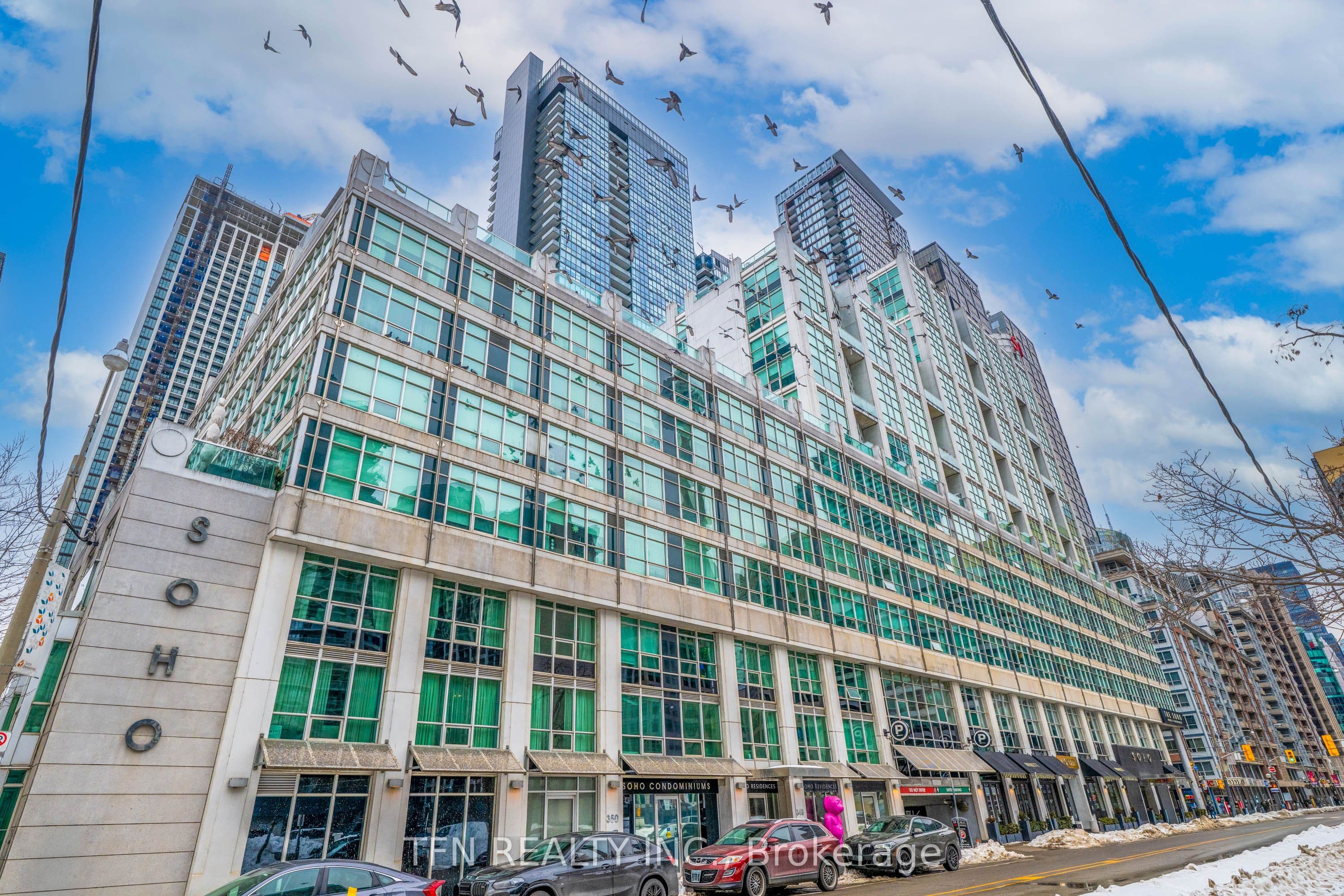 350 Wellington Street W Unit M22, Toronto C01