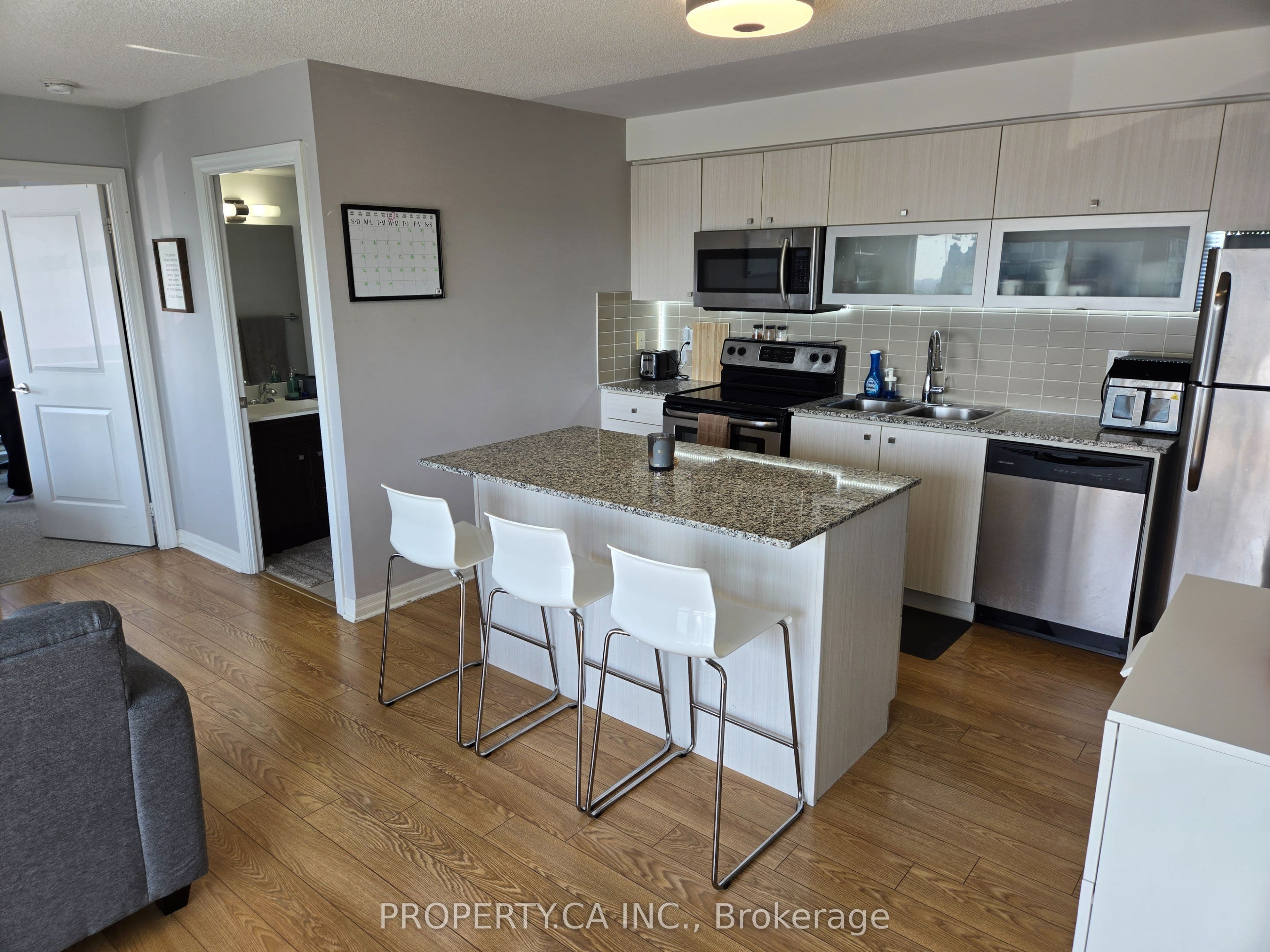 2015 Sheppard Avenue E Unit 1710, Toronto C15