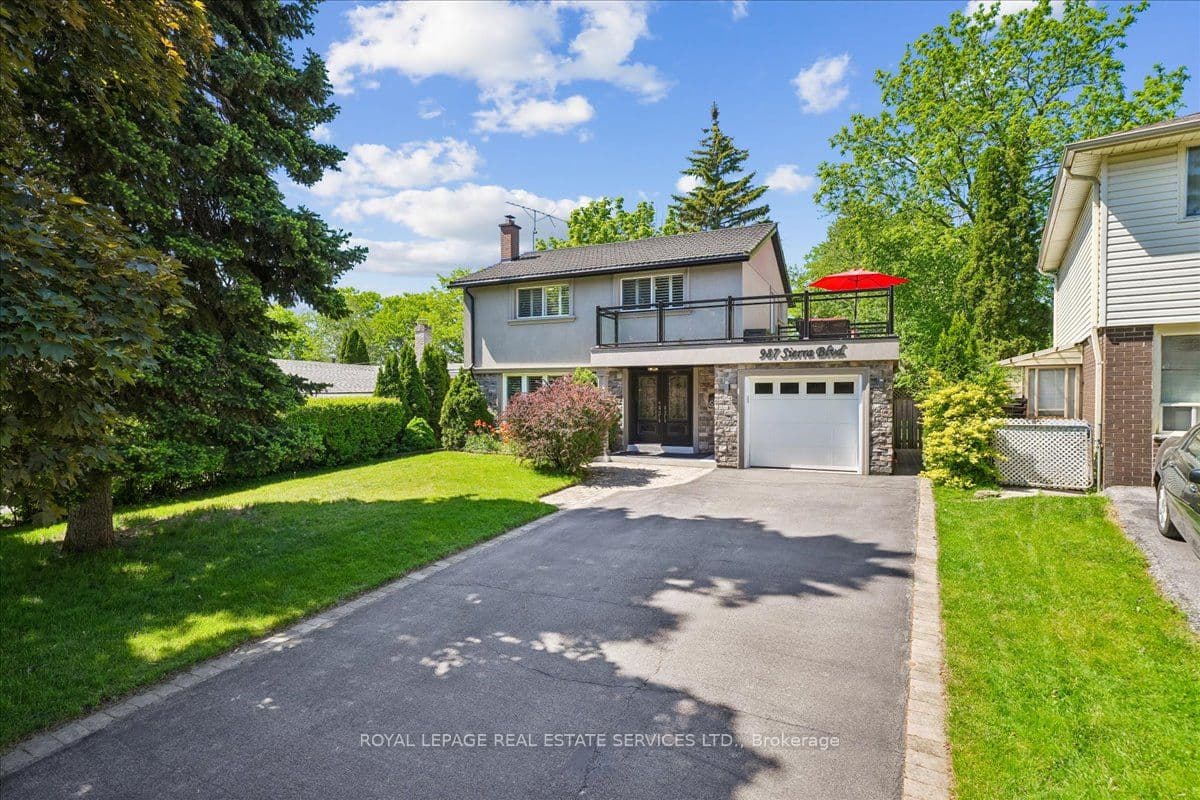 987 Sierra Boulevard, Mississauga