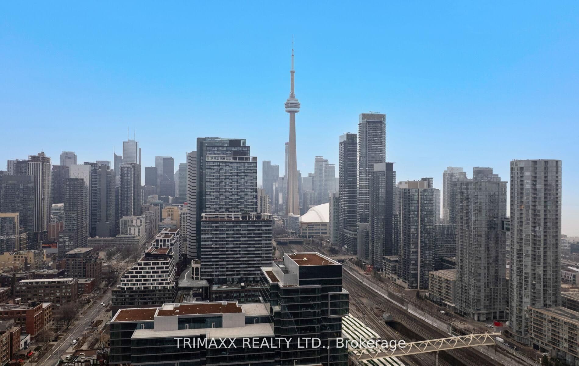 60 Bathurst Street Unit 403, Toronto C01