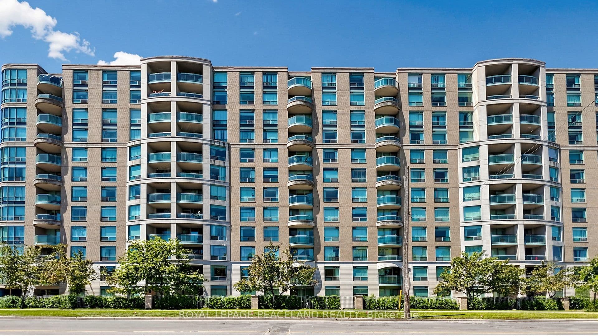 18 Pemberton Avenue Unit 409, Toronto C14