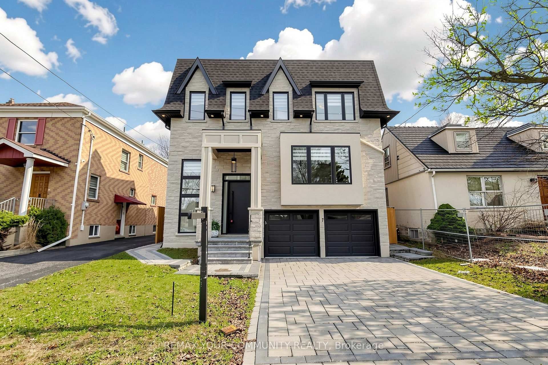 97 Ranee Avenue, Toronto C04