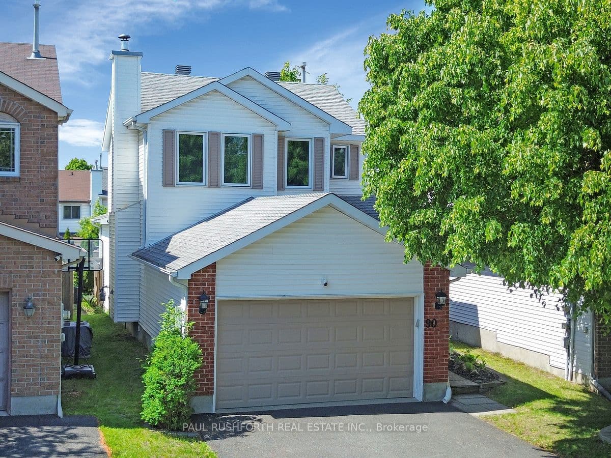 90 Acklam Terrace, Kanata