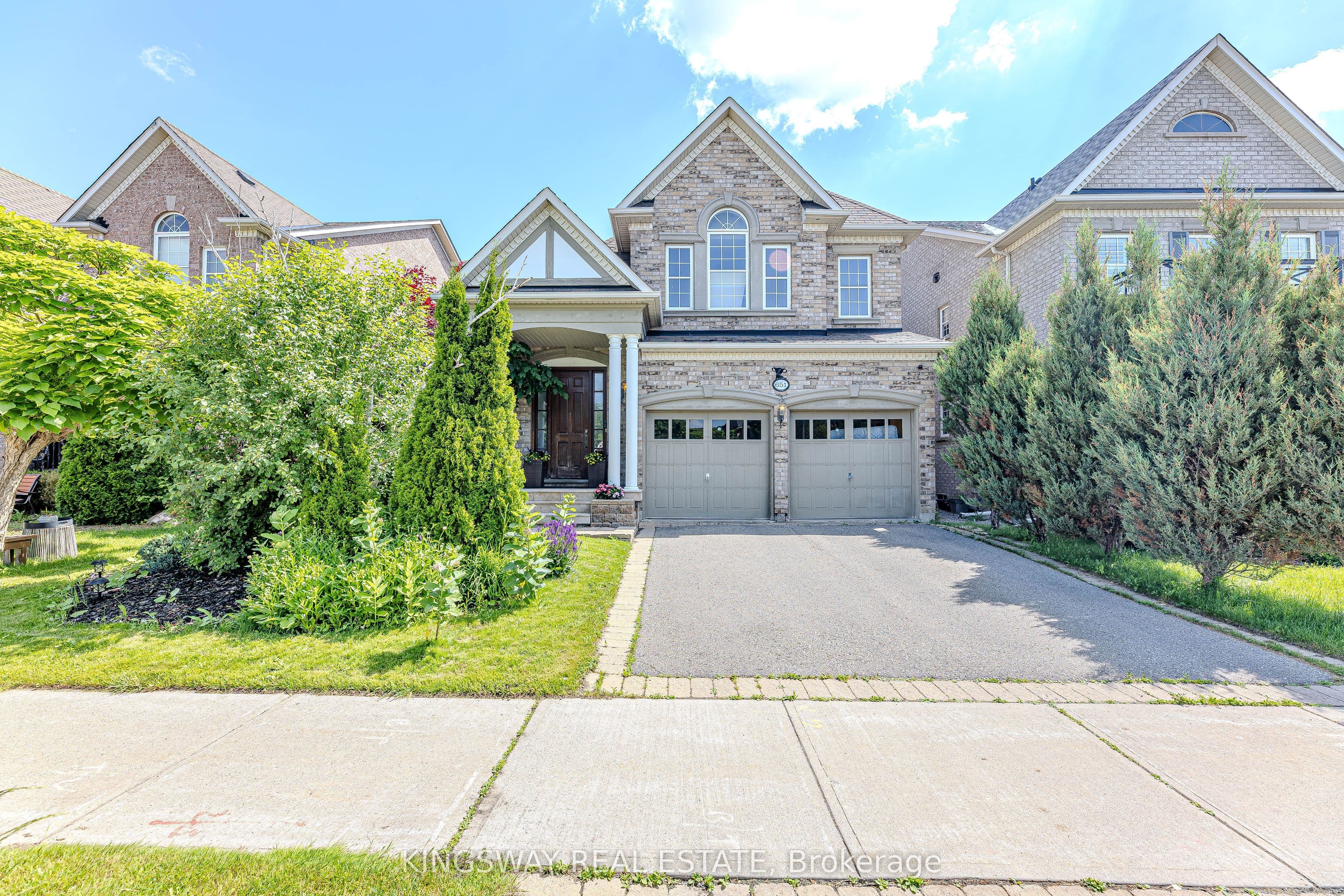 651 Via Romano Boulevard, Vaughan