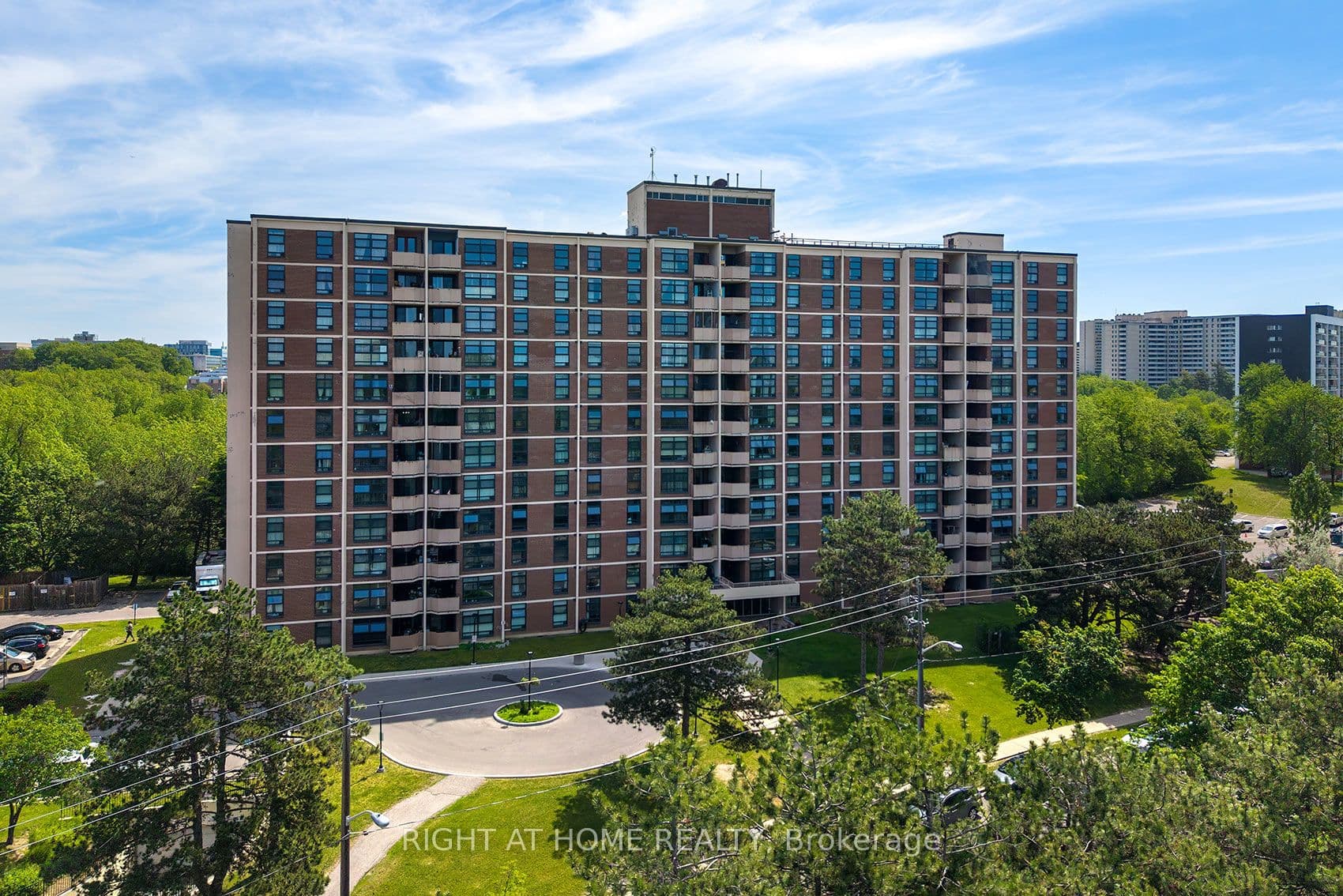 335 Driftwood Avenue Unit 608, Toronto W05