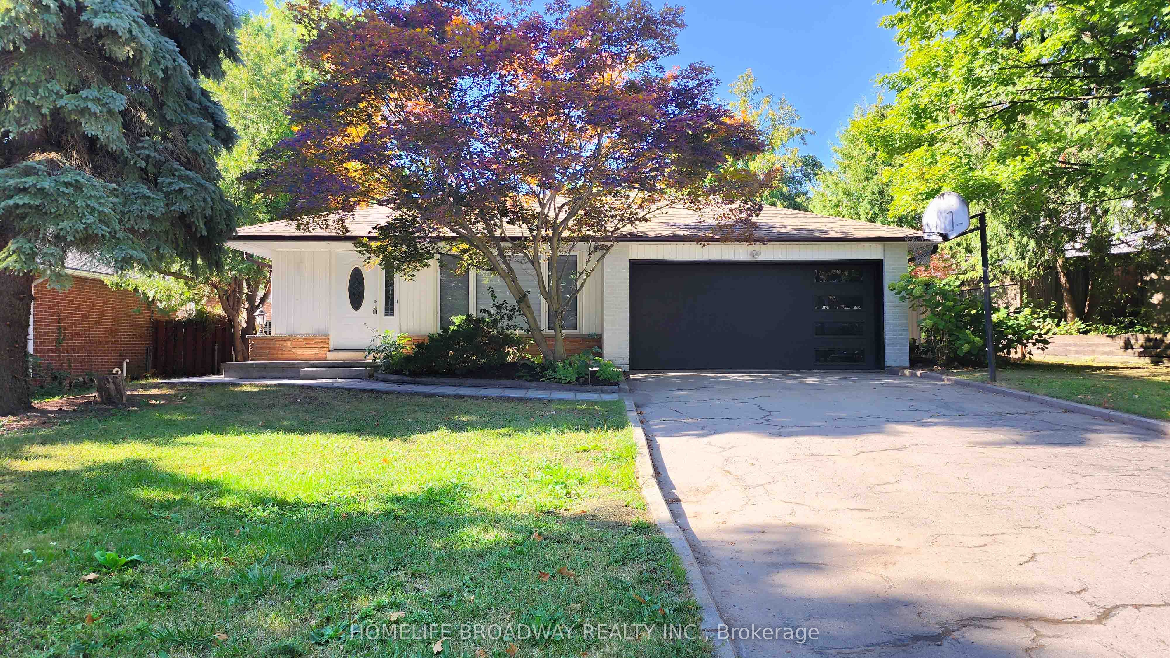 23 Southdale Drive, Markham