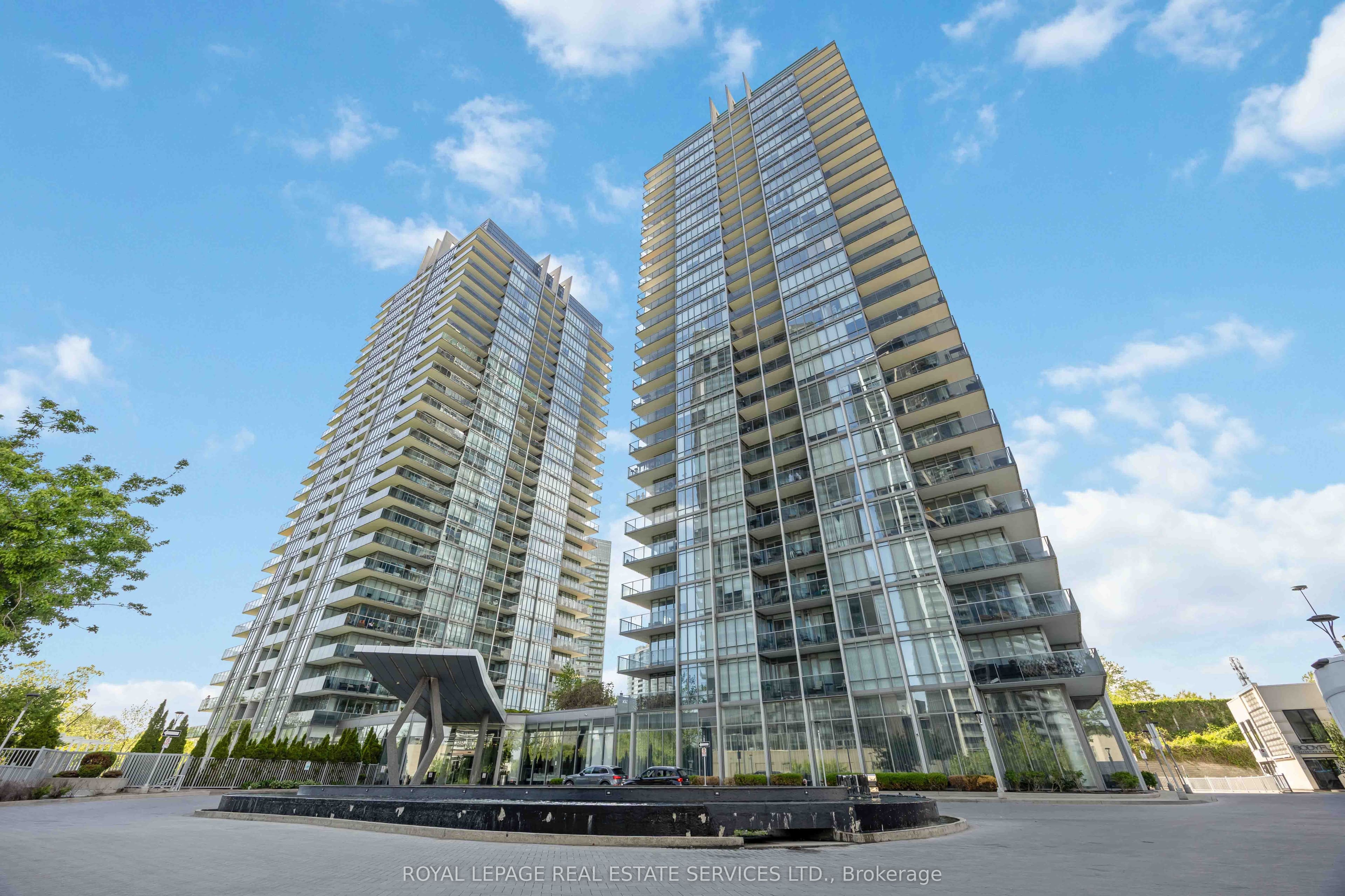88 Park Lawn Road Unit 303, Toronto W06