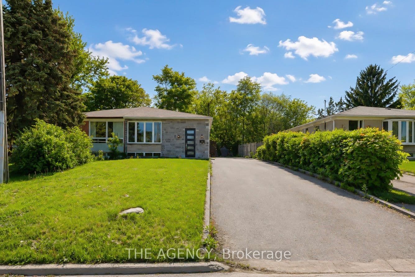 282 Neal Drive, Richmond Hill