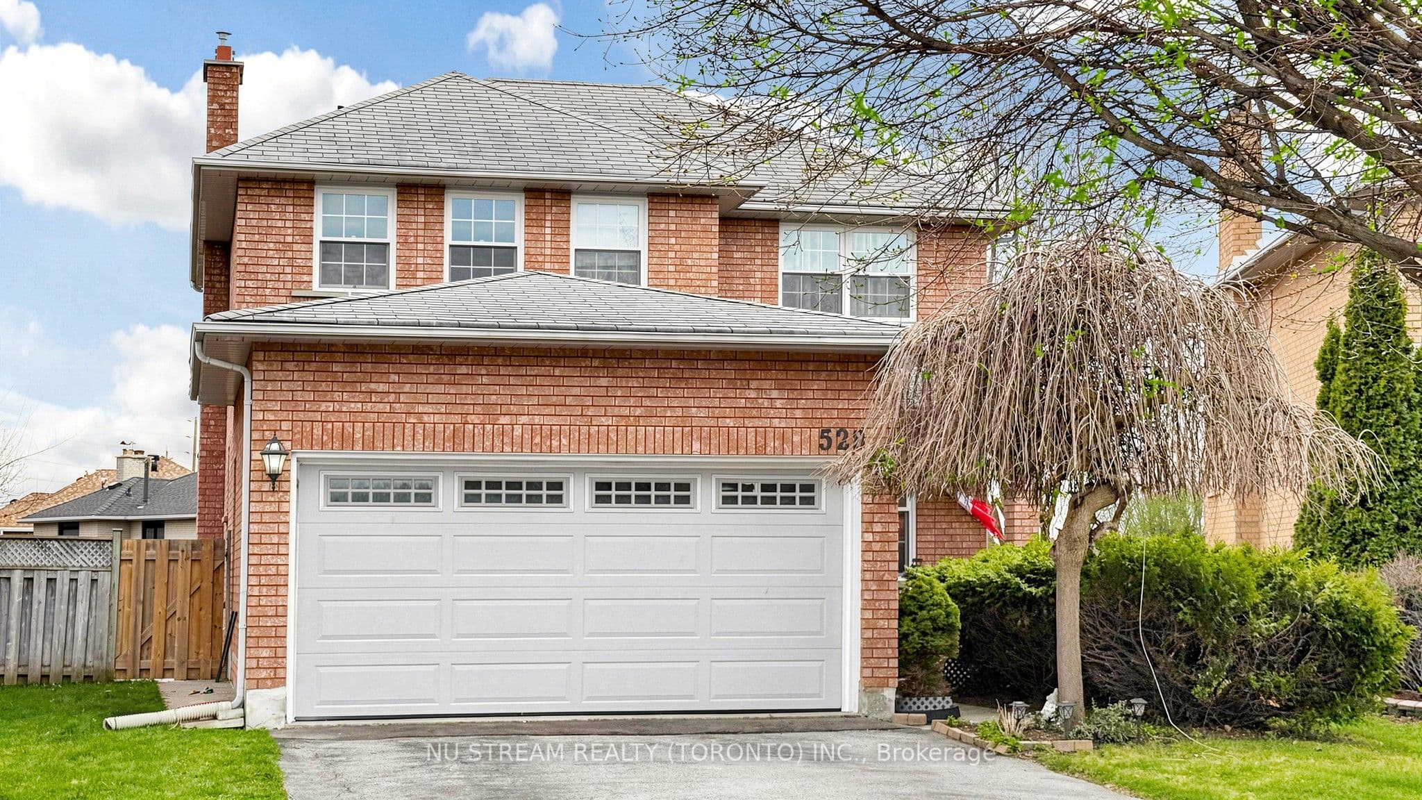 528 Veale Place, Newmarket