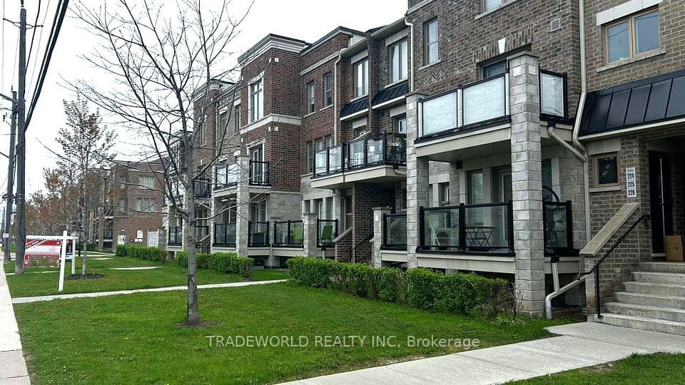2355 Sheppard Avenue W Unit 231, Toronto W05
