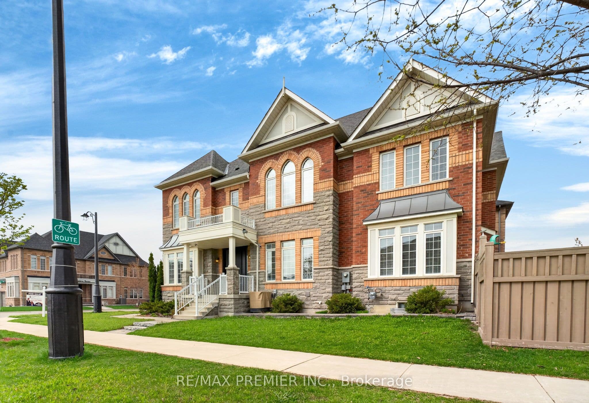 66 Red Tree Drive, Vaughan