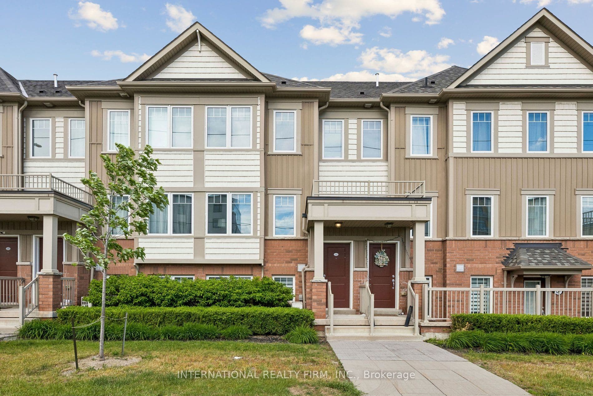 2500 Hill Rise Court Unit 125, Oshawa