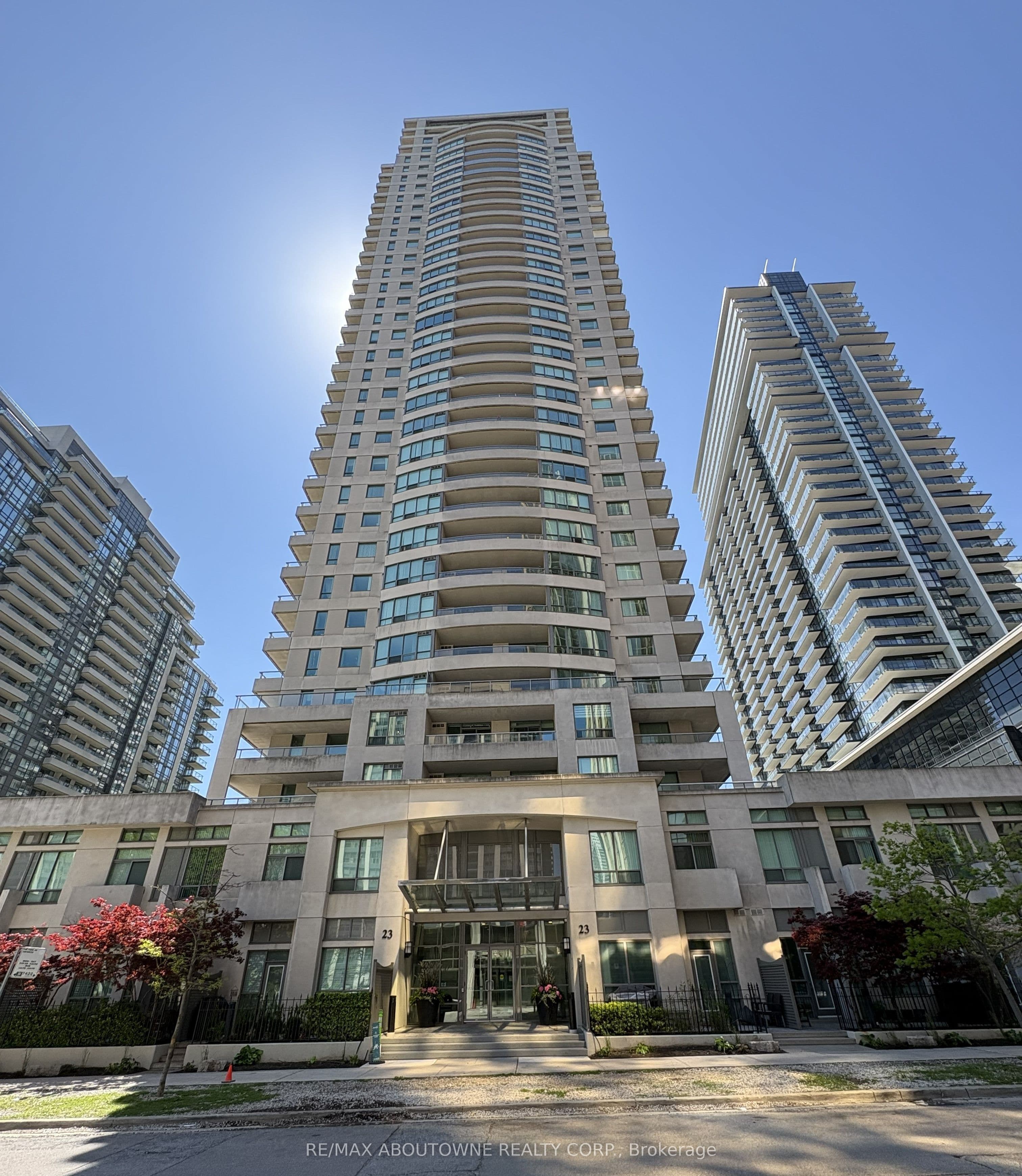 23 Hollywood Avenue Unit 2706, Toronto C14