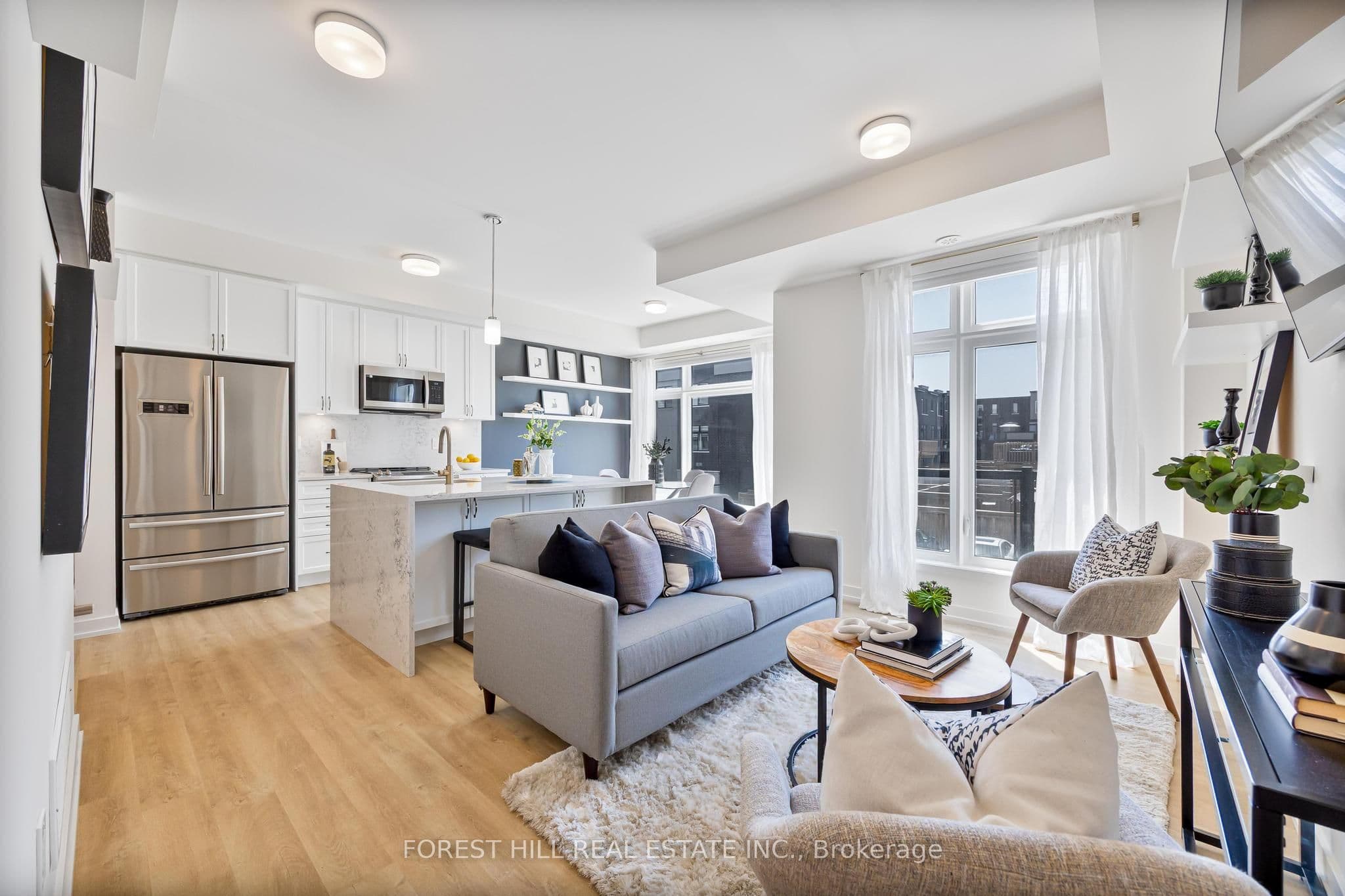 2550 Castlegate Crossing Unit 409, Pickering