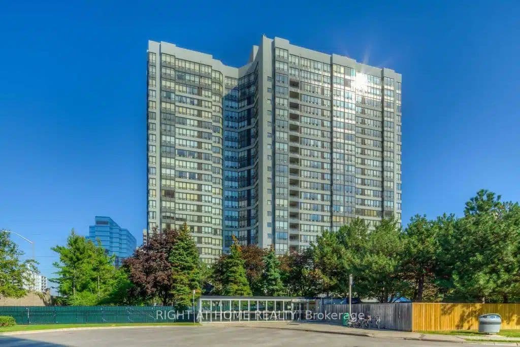 7 Bishop Avenue Unit 905, Toronto C14
