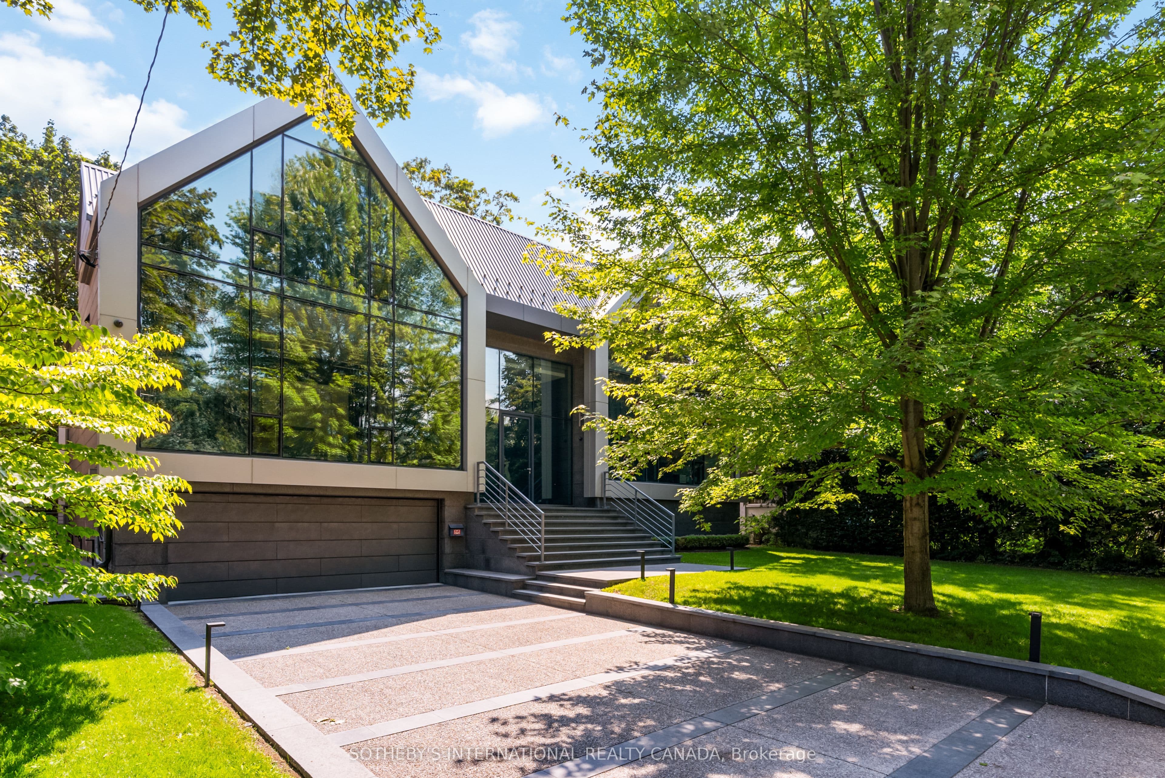 130 Riverview Drive, Toronto C04