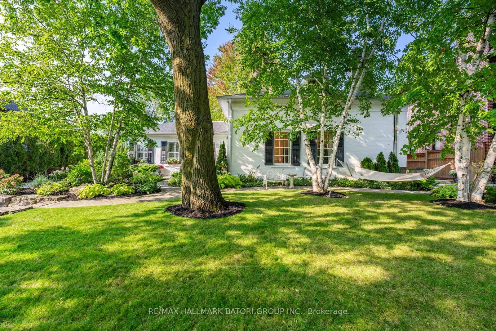 171 Old Forest Hill Road, Toronto C04