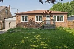 18 Jodphur Avenue, Toronto W05