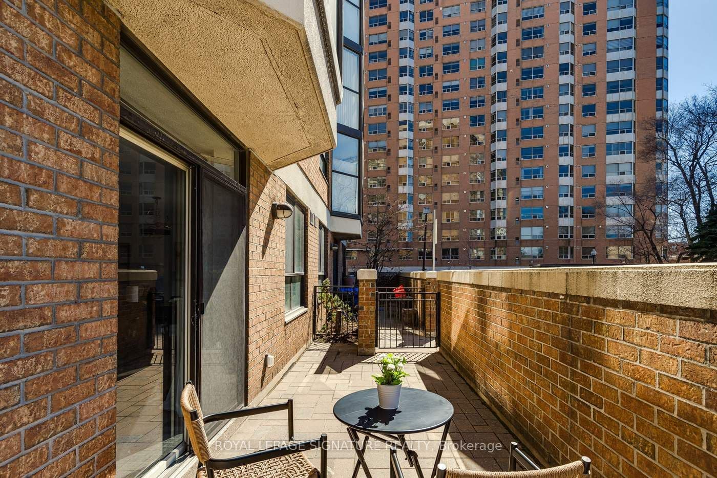 271 Ridley Boulevard Unit 108, Toronto C04