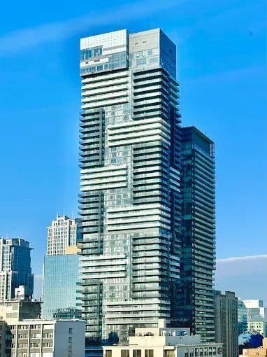 7 Grenville Street Unit 5001, Toronto C01