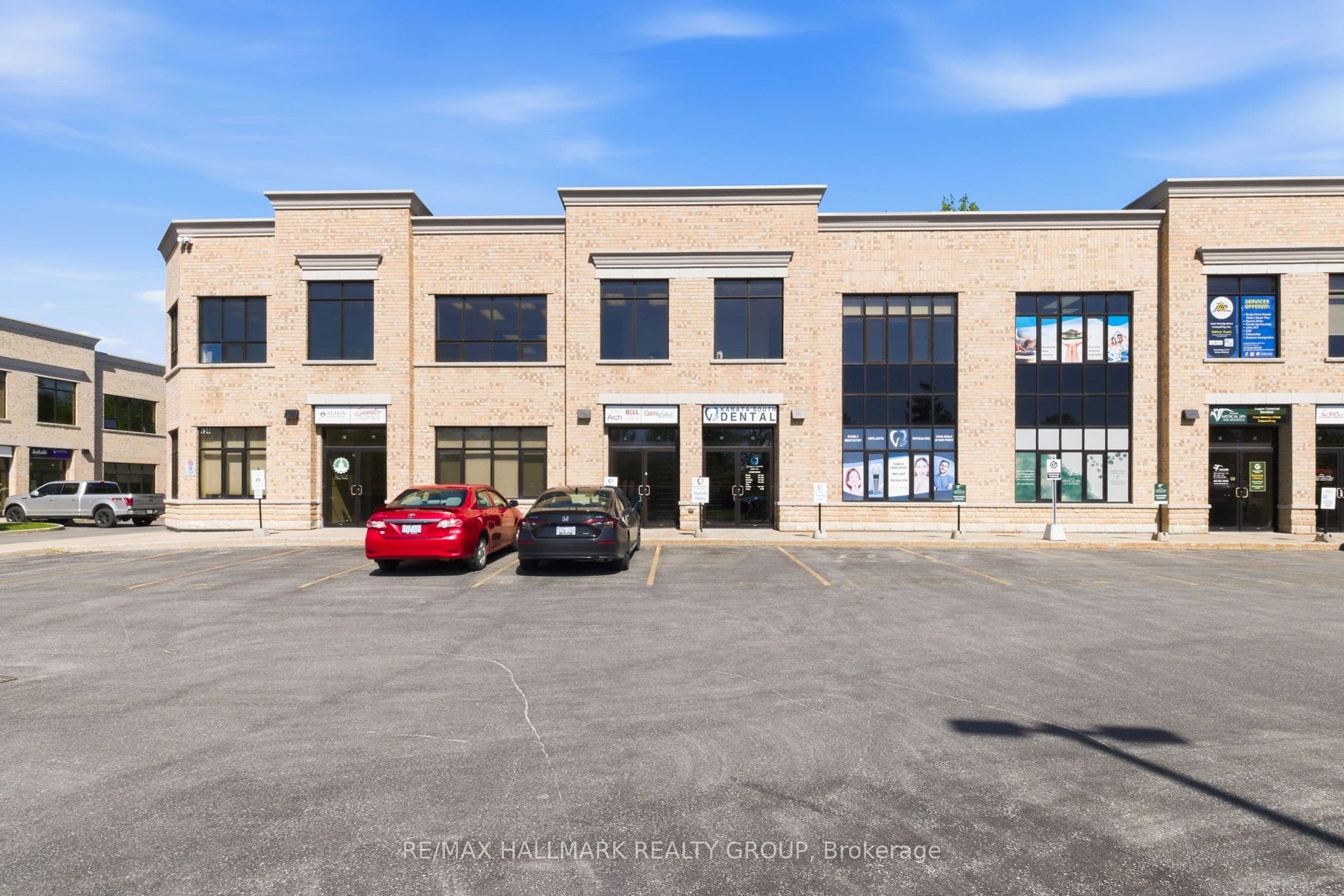 120 Terence Matthews Crescent Unit B2, Kanata
