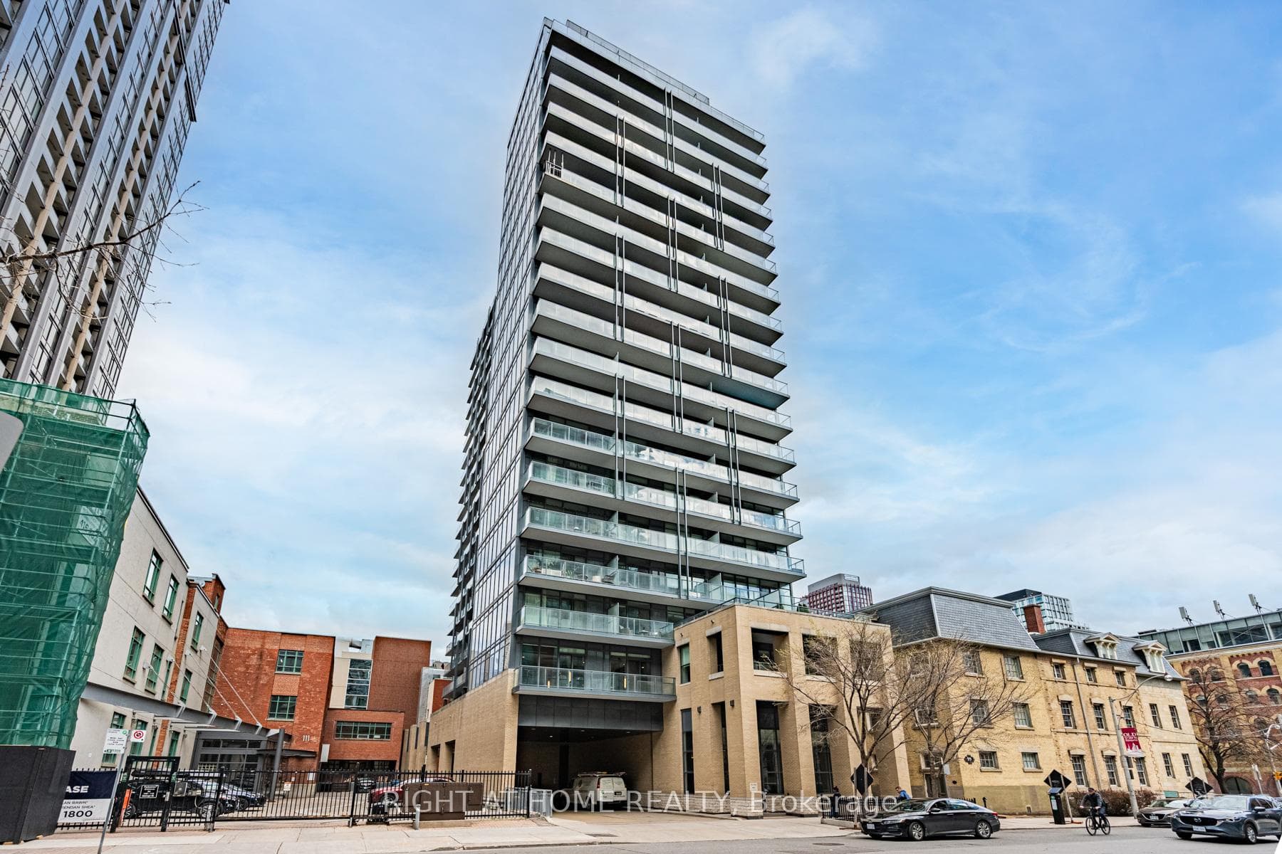 105 George Street Unit 312, Toronto C08