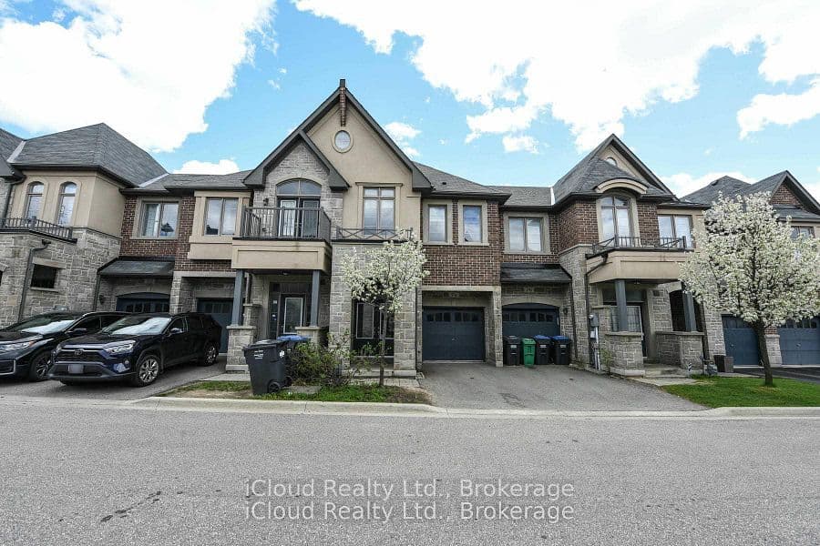 74 Gammon Crescent, Brampton