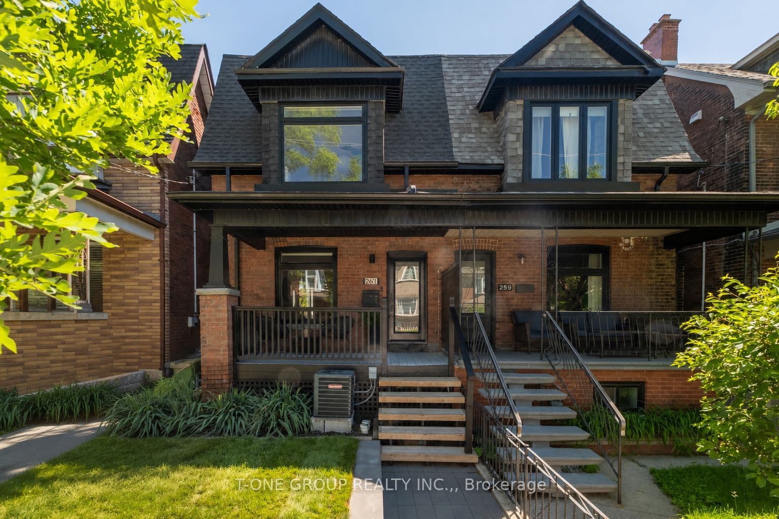 261 Margueretta Street, Toronto C01