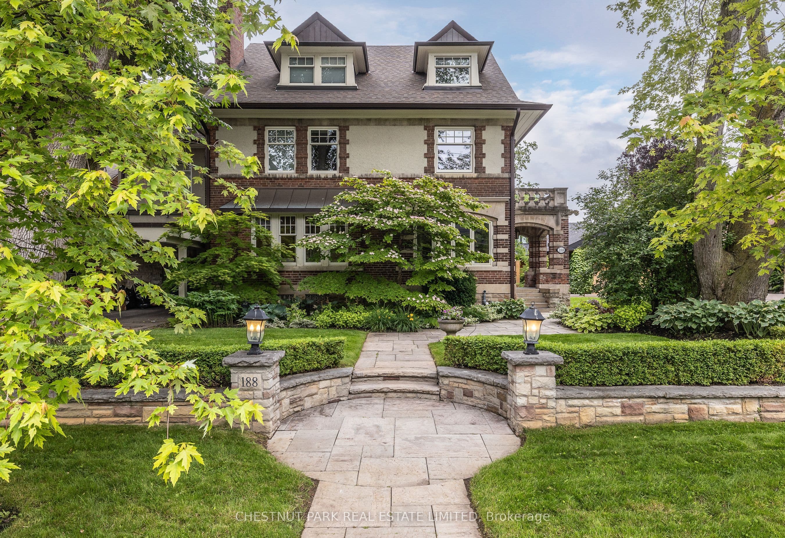 188 Glencairn Avenue, Toronto C04