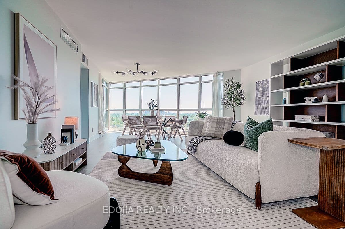 30 Harrison Garden Boulevard Unit 2102, Toronto C14