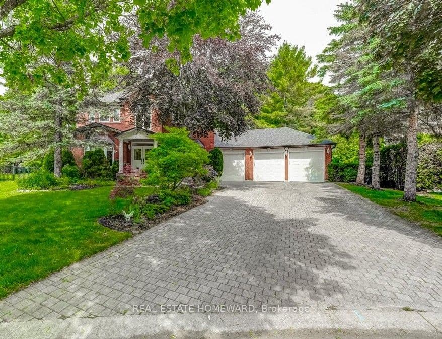 98 Woodview Drive, Pickering