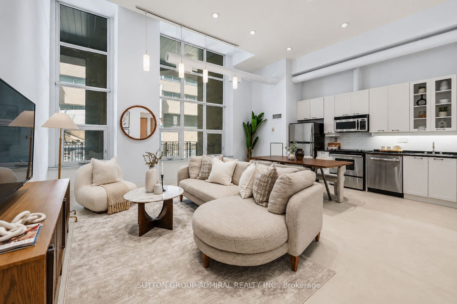 135 Dalhousie Street Unit 104, Toronto C08
