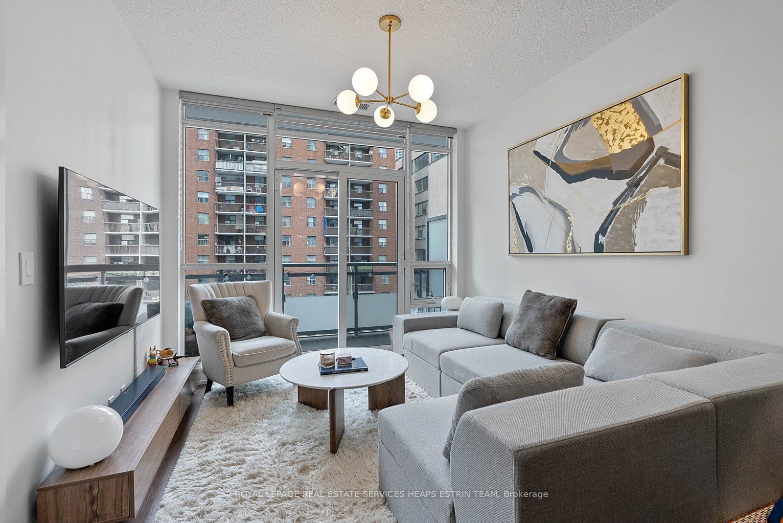 98 Lillian Street Unit 613, Toronto C10