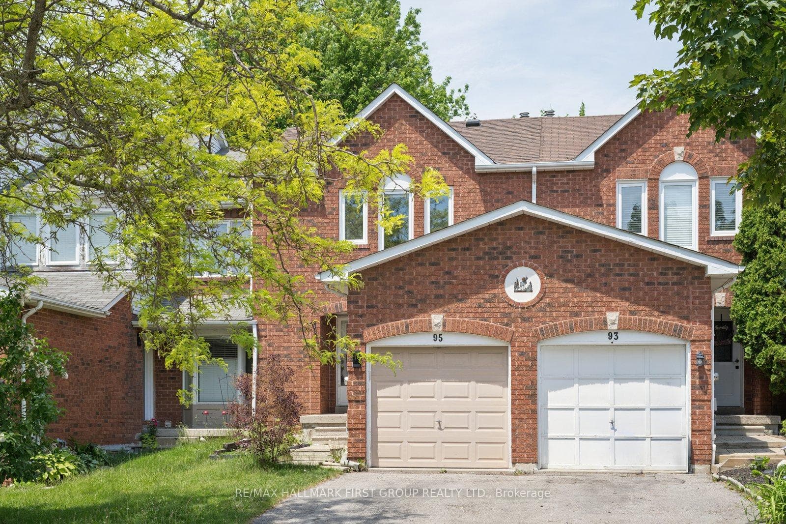 95 Vail Meadows Crescent, Clarington