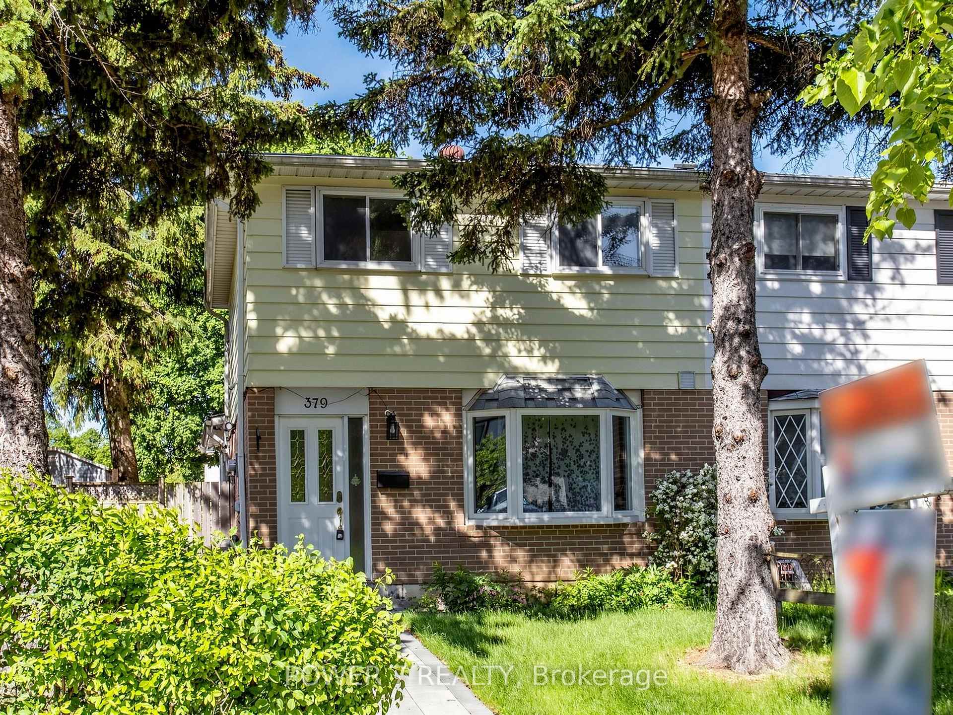 379 Hollyberry Trail, Toronto C15