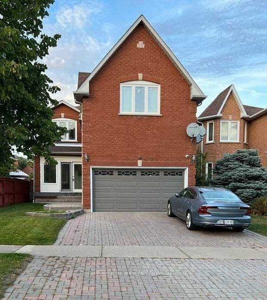 4791 Wild Rose Street, Mississauga