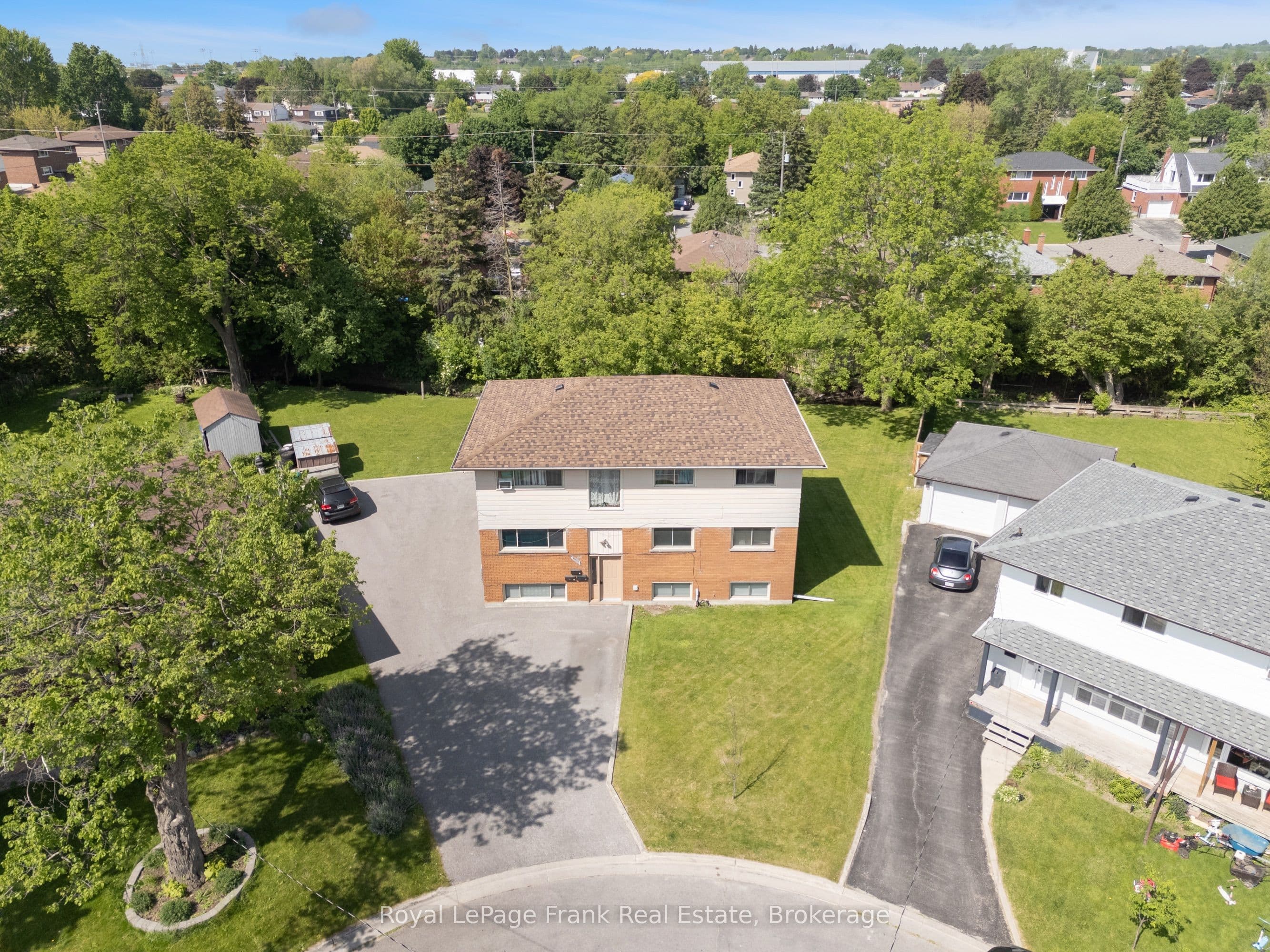 596 Talbot Court, Oshawa