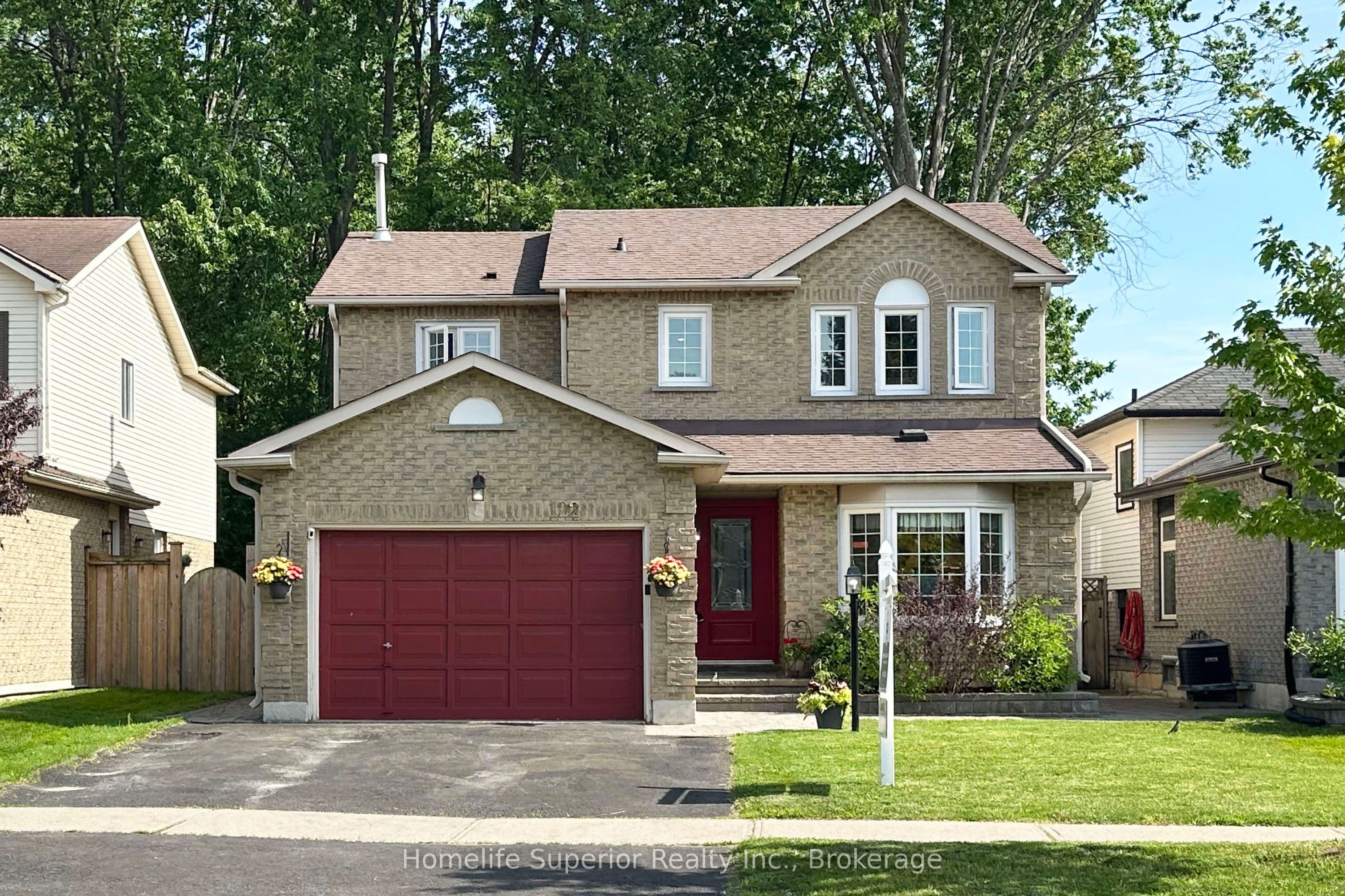 122 Sandringham Drive, Clarington