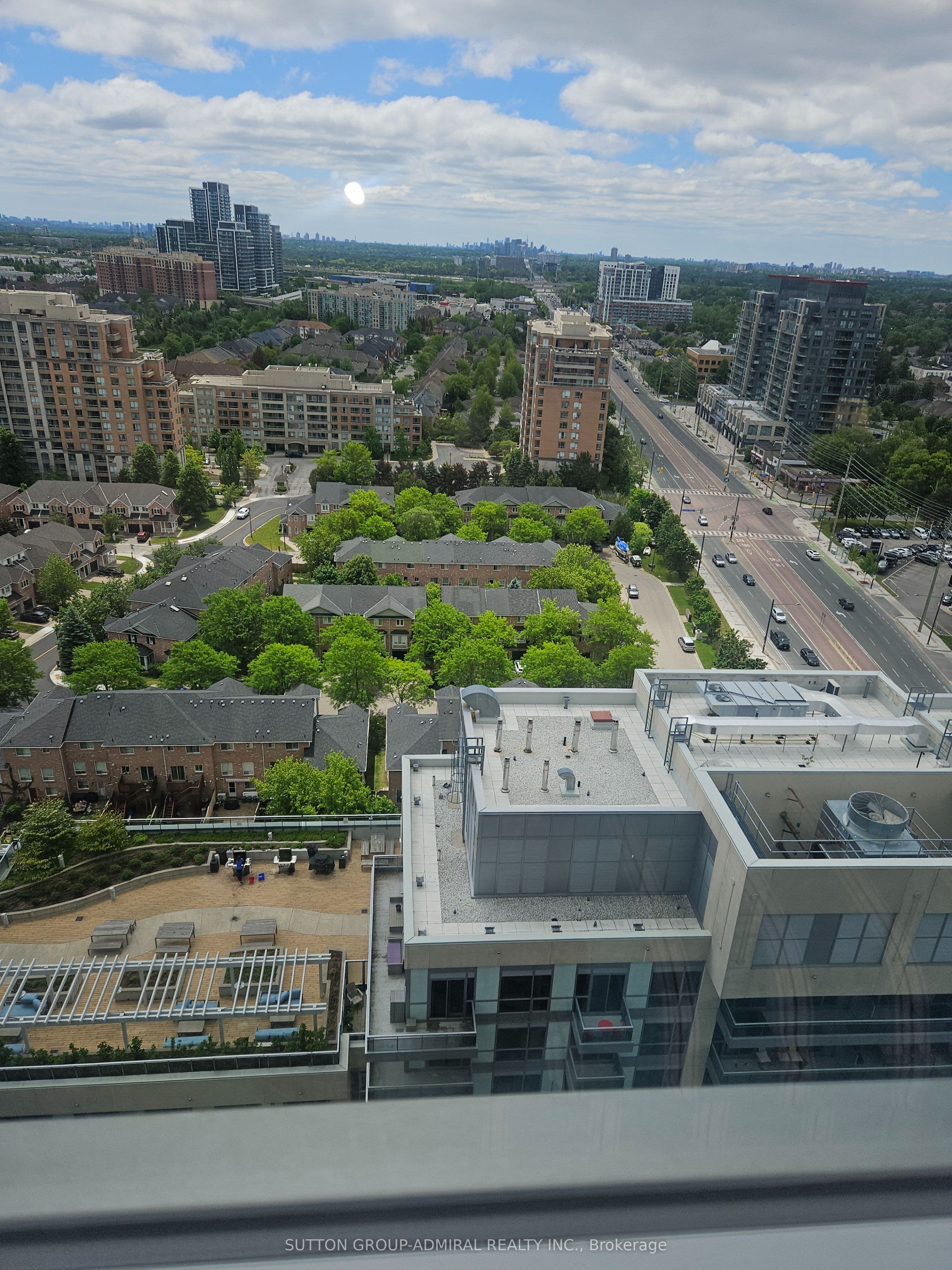 9201 Yonge Street Unit 2004, Richmond Hill