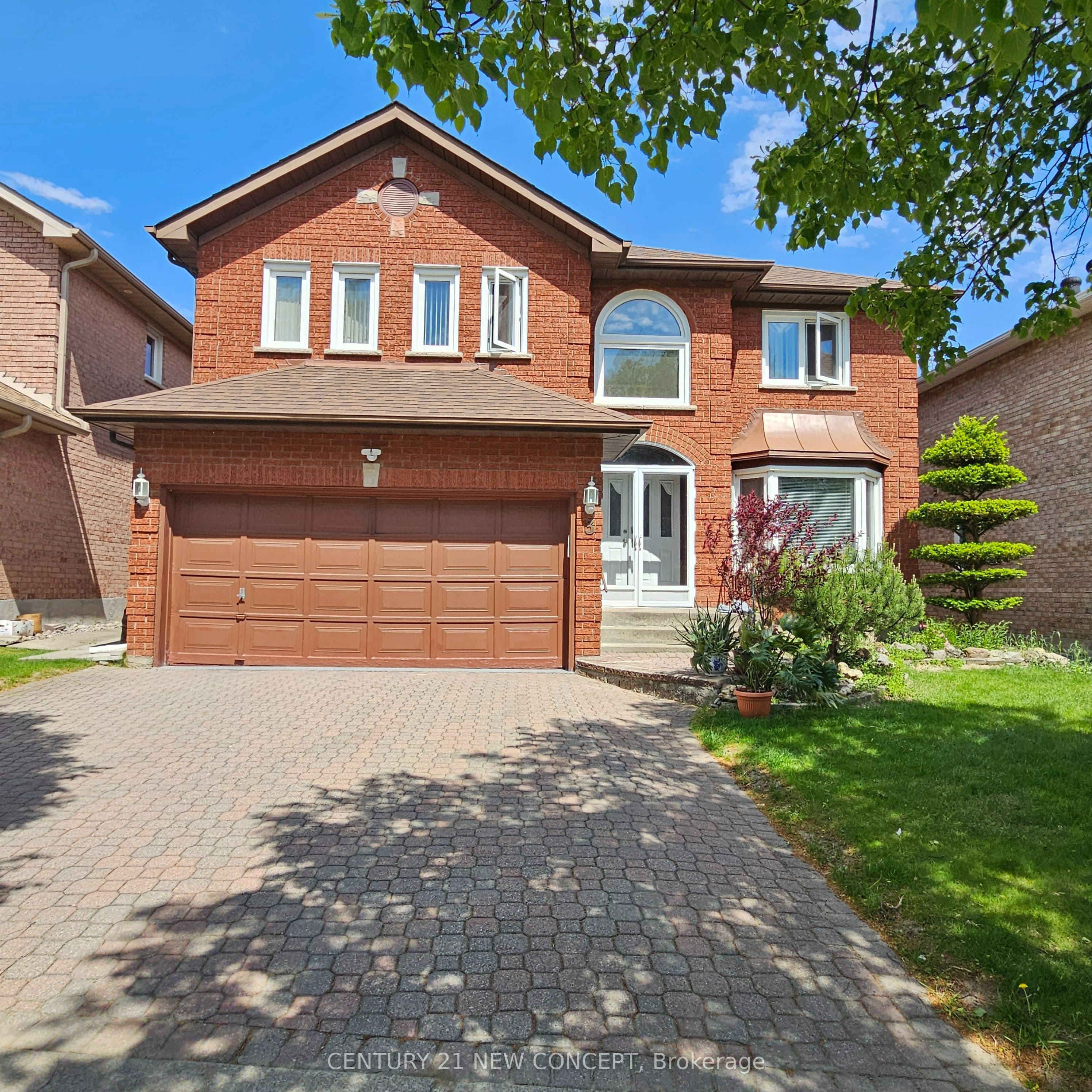 3 Hearthstone Crescent, Richmond Hill
