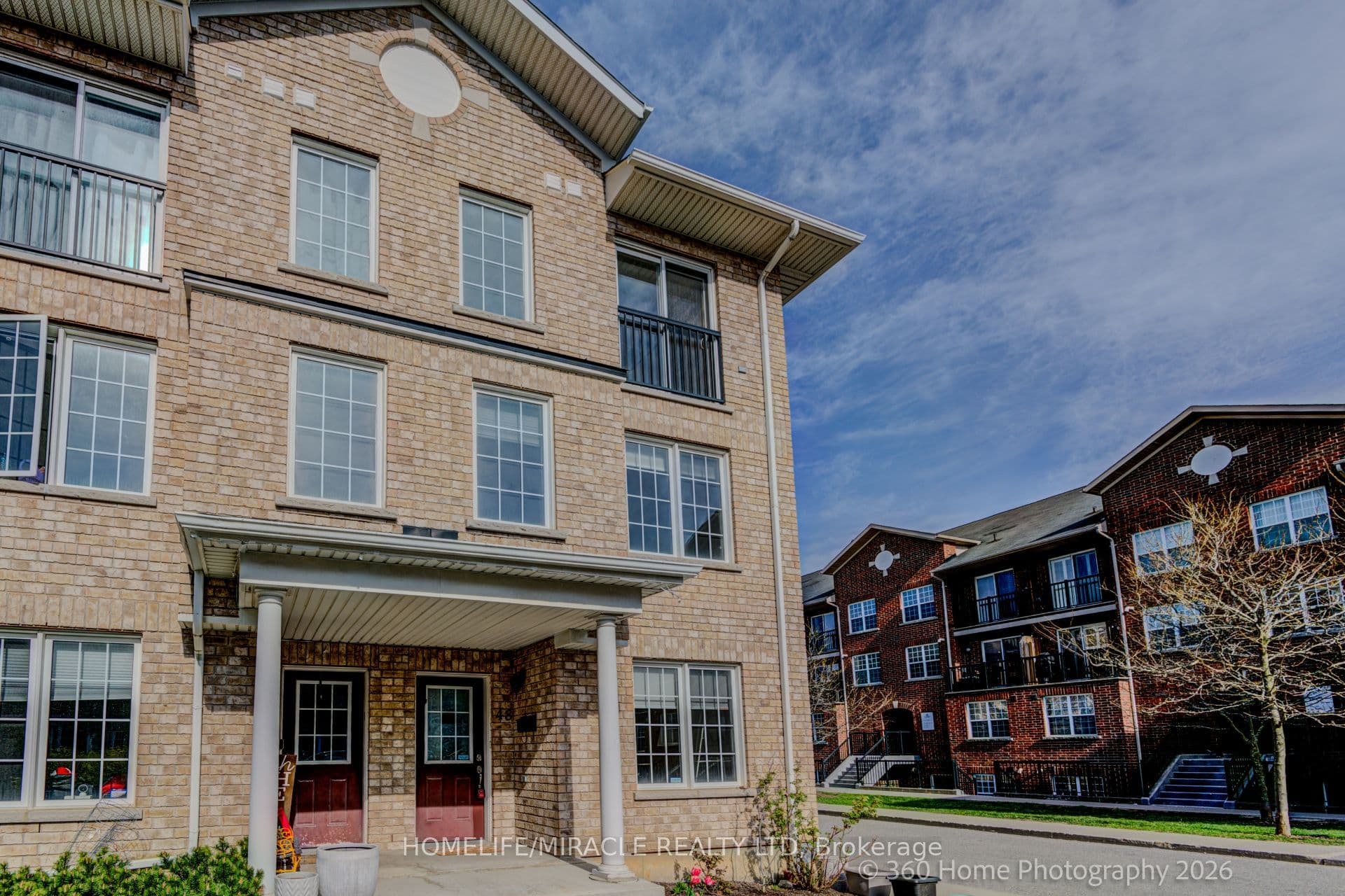 48 Strangford Lane, Toronto E04