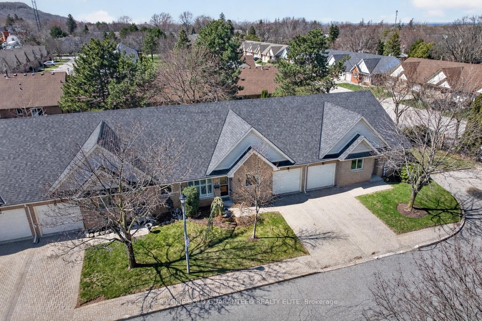 165 Main Street E Unit 13, Grimsby