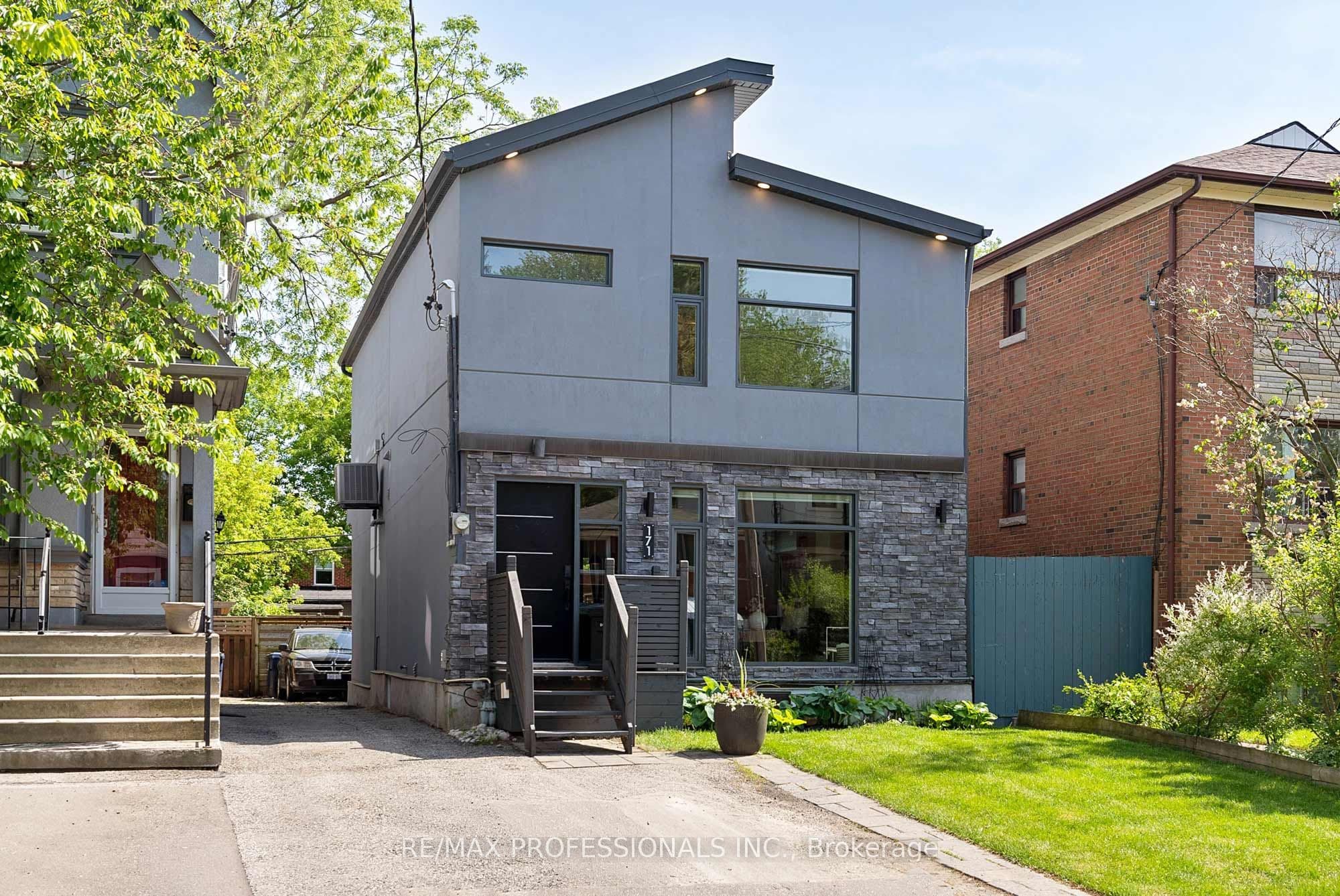 171 Symons Street, Toronto W06