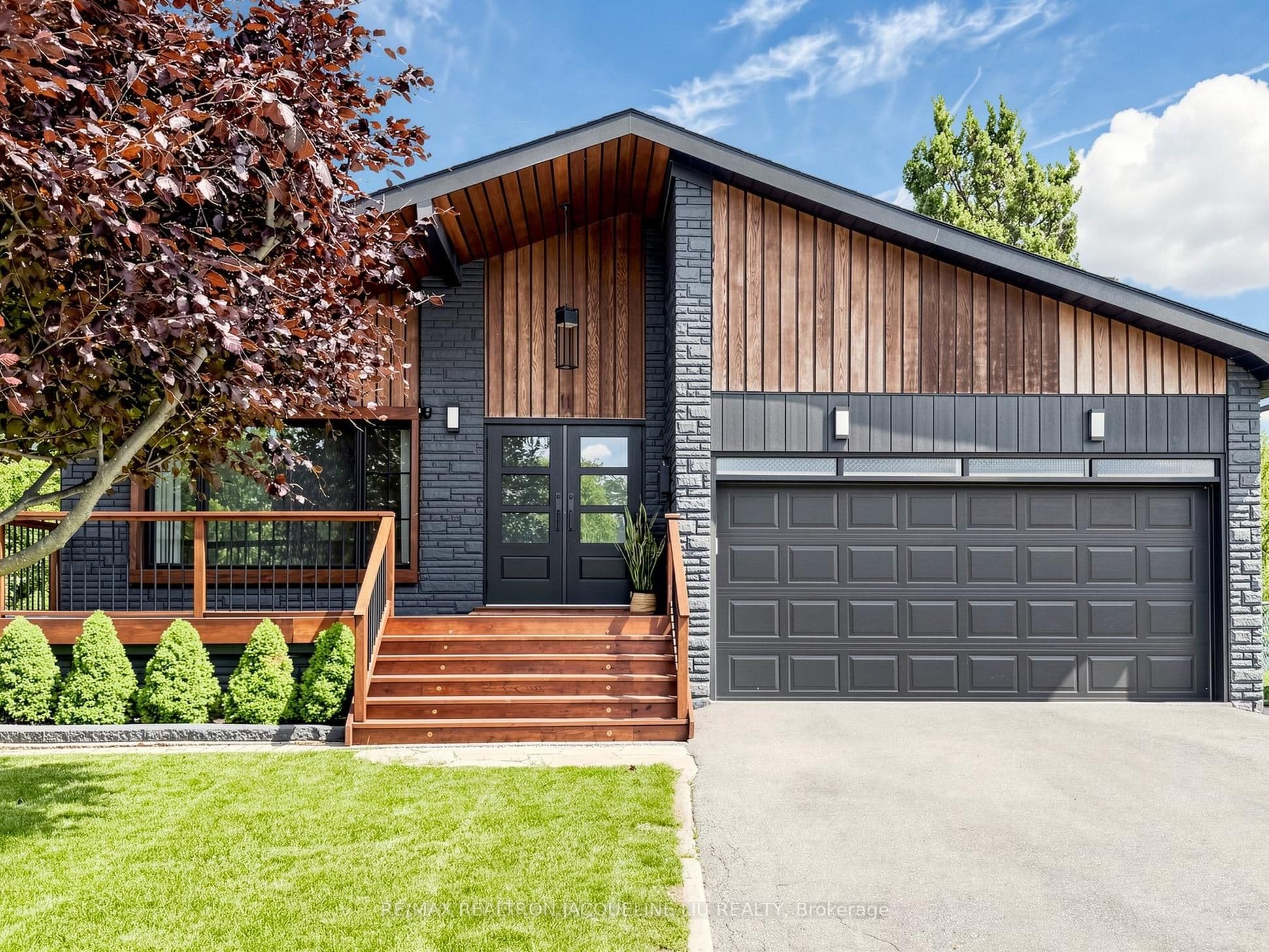 11 Kamloops Drive, Toronto C15