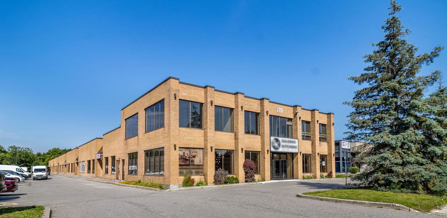 170 West Beaver Creek Road Unit 1-2, Richmond Hill